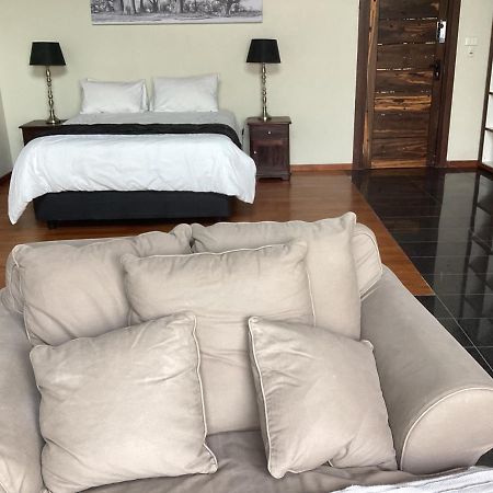 The Vaal Guesthouse Oranjeville Экстерьер фото
