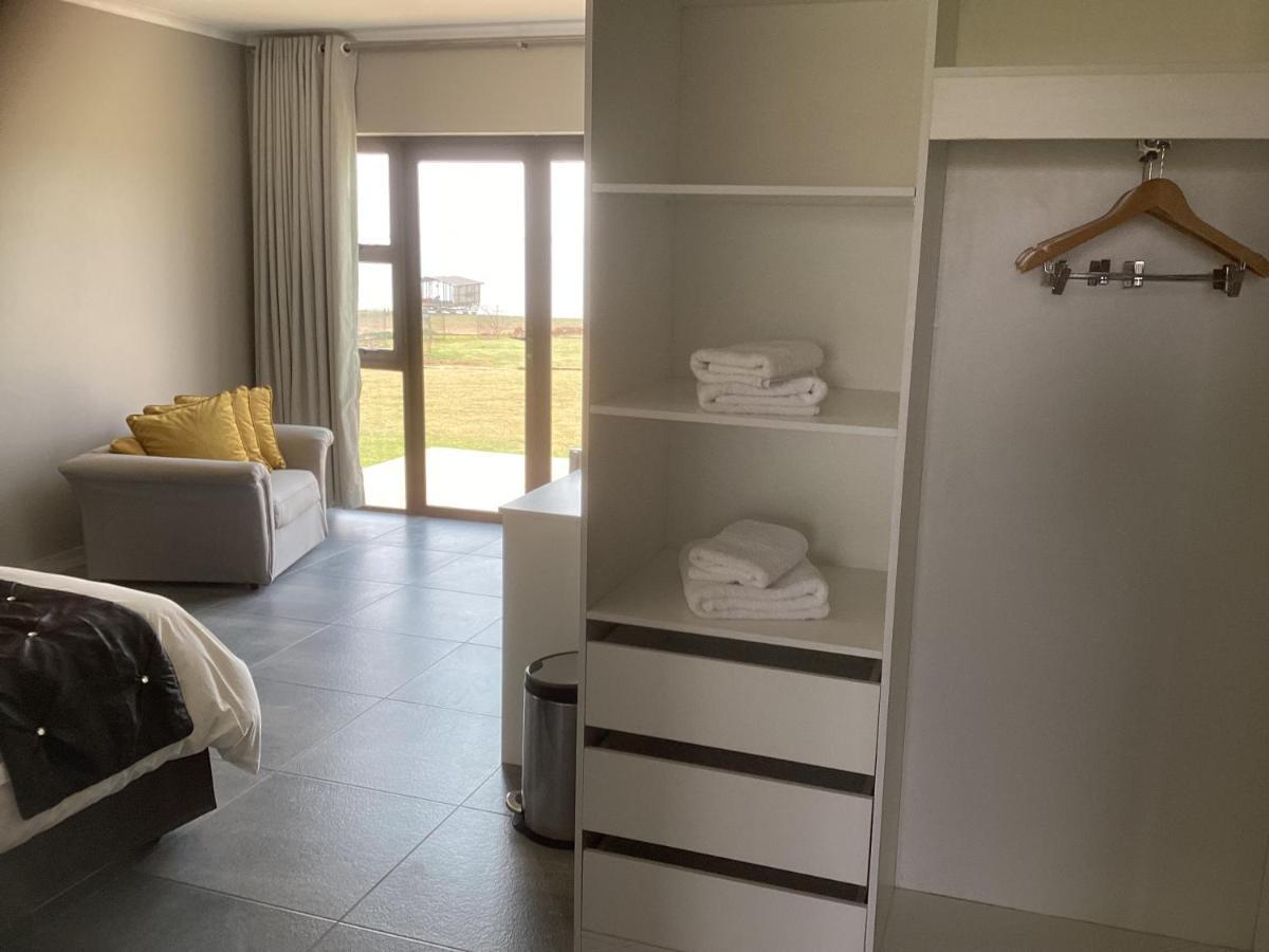 The Vaal Guesthouse Oranjeville Экстерьер фото